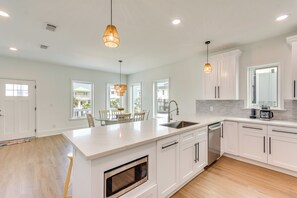 House (6 Bedrooms) | Interior - Steps to Beach: New Navarre Home w/ Ocean Views! (Navarre)