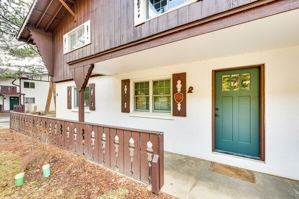 Apartment (2 Bedrooms) | Interior - 1 Mi to Rocky Mtn Nat'l Park: Estes Park Townhome (Estes Park)