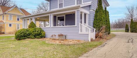 House (3 Bedrooms) | Front of property