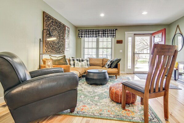 House (3 Bedrooms) | Interior