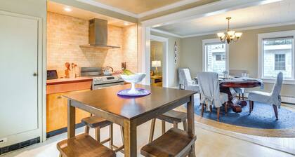 3 Blocks to Lake Ontario: Getaway in Cape Vincent!