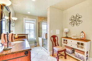House (5 Bedrooms) | Interior - 3 Blocks to Lake Ontario: Getaway in Cape Vincent! (Cape Vincent)