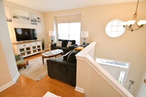 TV, fireplace, offices