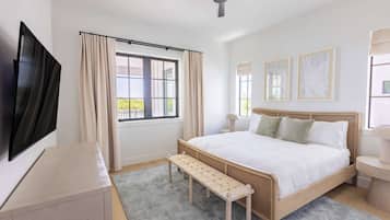 8 bedrooms, iron/ironing board, WiFi, bed sheets