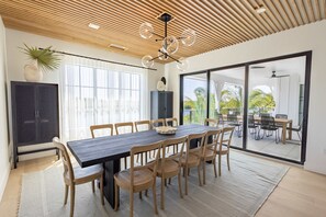 Dining - The Starboard House at Solaire Lunara Bay (Key West)
