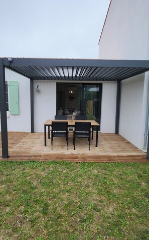 Buiten dineren