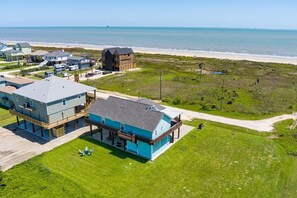 Exterior - Sunset Bliss 4 Bedroom Home (Port Bolivar)