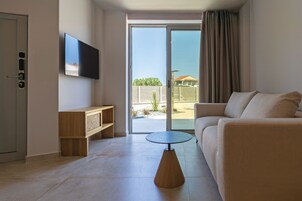 高级复式, 泳池景观 | 起居区