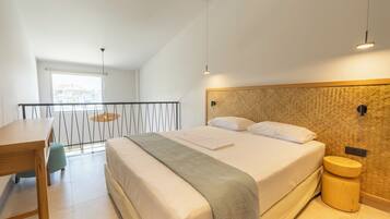 Loft superior, vista a la alberca | Terraza o patio