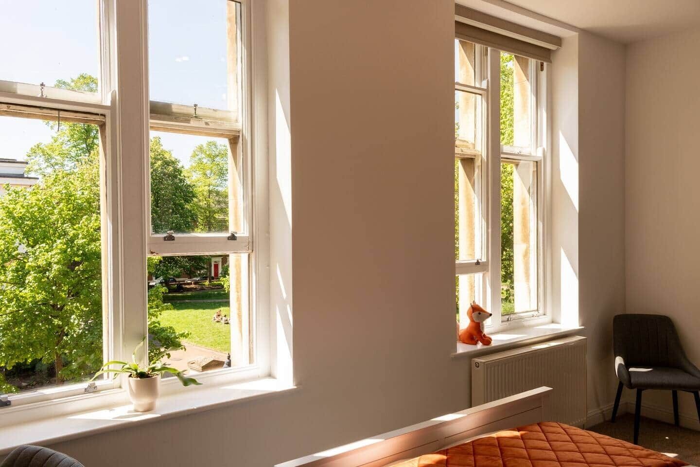 1 chambre, bureau, fer et planche à repasser, Wi-Fi