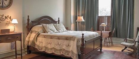 Family Single Room, Multiple Beds, Air conditioning, City View | Free WiFi, bed sheets