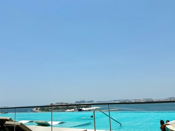 Udendørs pool
