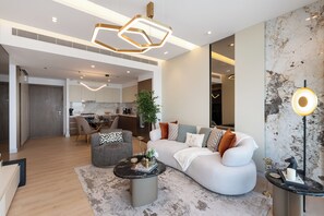 Deluxe Apartment, 2 Bedrooms, Balcony, Sea View | Living area - Beach Isle - Mint Stay (Dubai)