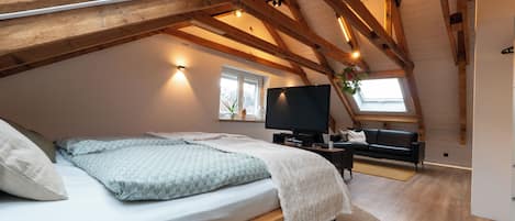 1 bedroom, iron/ironing board, WiFi, bed sheets