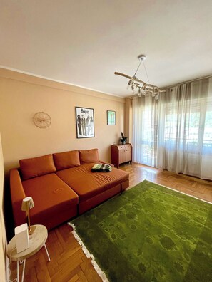 TV, offices