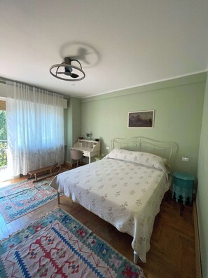 1 bedroom, desk, WiFi, bed sheets - Cozy flat Pieve di Cadore (Pieve di Cadore)