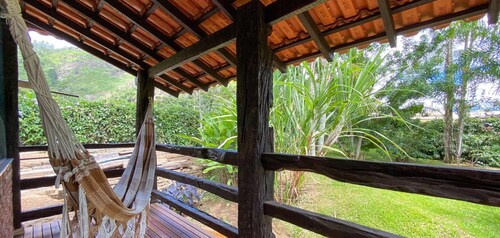 Chalé em Venda Nova com vista para a montanha