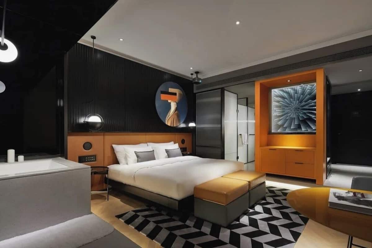 Deluxe Double Room, Garden View