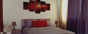 1 chambre, fer et planche à repasser, Wi-Fi, draps fournis