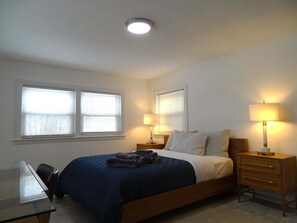 3 dormitoris, planxa i posts de planxar, un bressol de viatge i wifi 