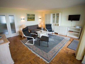 Living area - Dune House Apartment 1 Comfortable Holiday Residence (Hohwacht)