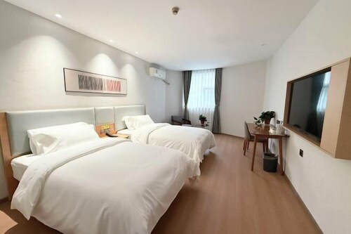 Home Inn Piper Cloud (Xuzhou Dibei Xianghe Branch)