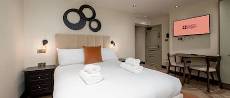 1 bedroom, iron/ironing board, Internet, bed sheets