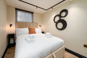 熨斗/熨衫板、上網、床單