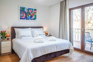 4 dormitoris, wifi i roba de llit 