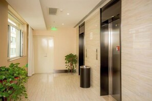 Interior - Yoke Hotel (Taiyuan)