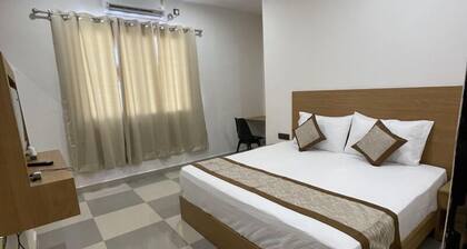 Hotel Srijan Vrindavan