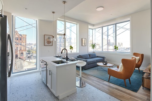 Prime Hoboken: 2BR Loft by PATH