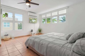 4 bedrooms, desk, iron/ironing board, travel cot