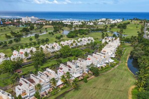 Exterior - Dorado Bliss: 4BR Villa Sleeps 11 • Pool • Near Beach • Golf Area (Dorado)