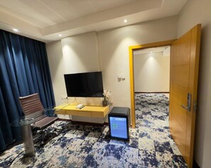 Presidential Suite, City View | Egyptian cotton sheets, premium bedding, down comforters