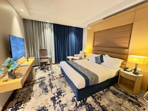 Superior eenpersoonskamer, uitzicht op de stad | Lakens van Egyptisch katoen, luxe beddengoed, donsdekens