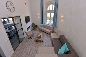 Living room - Luxury Water Tower Near the Beach (Vlissingen)