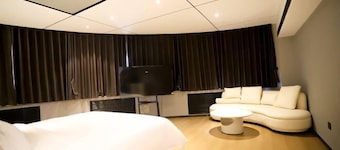 Peoples Hotel
