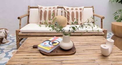 Chic Modern Villa in Roma Norte – Ideal for Groups