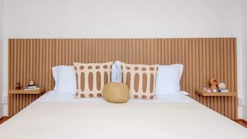 6 bedrooms, iron/ironing board, travel crib, WiFi