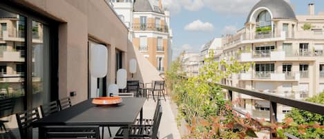 Presidential Apartment, City View | Terrace/patio