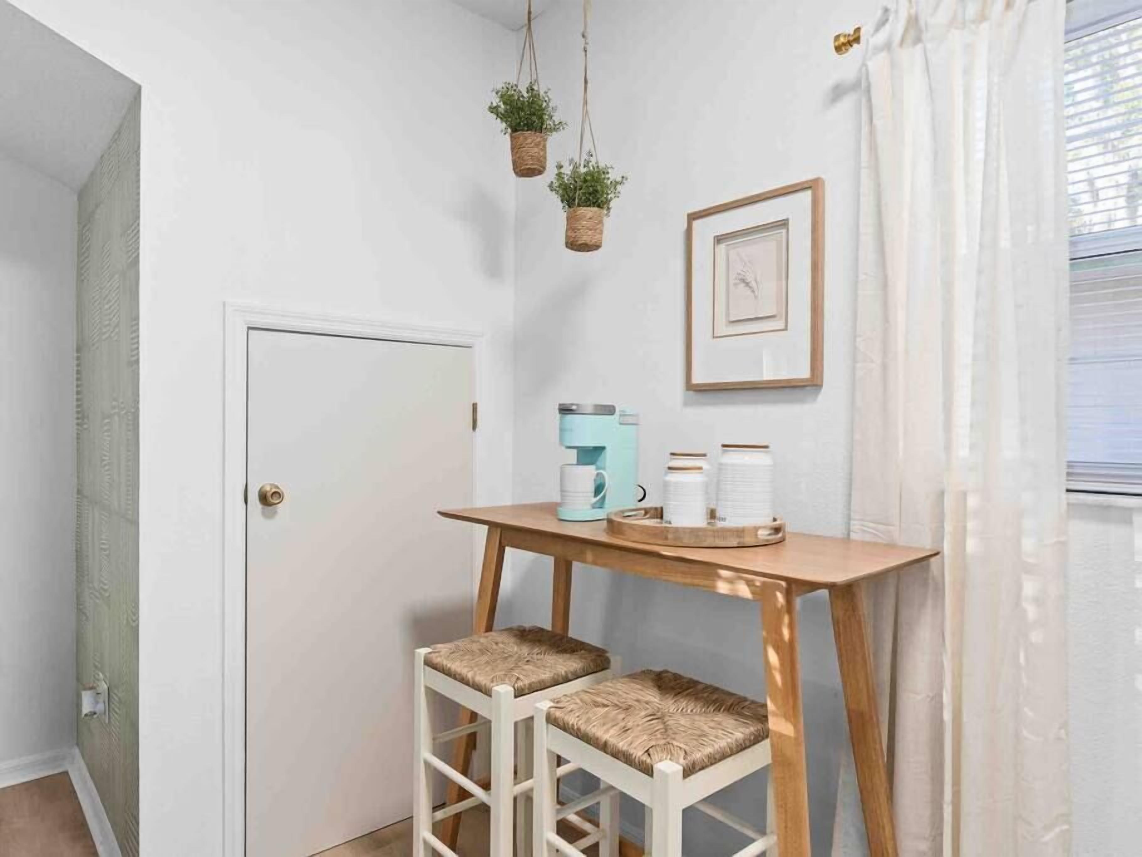 Hus, 2 soverom, utsikt mot innsjø, ved innsjø | Oppholdsområde