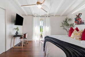 4 dormitorios, tabla de planchar con plancha, cuna de viaje y wifi