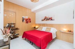 2 bedrooms, iron/ironing board, WiFi, bed sheets - Carmen's House • Private Terrace in Positano - Mountain View - Peaceful Stay (Positano)