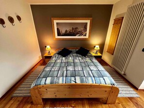 1 makuuhuone, työpöytä, vauvan matkasänky, ilmainen Wi-Fi