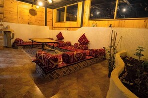 룸, 남녀공용 도미토리, 발코니, 산 전망