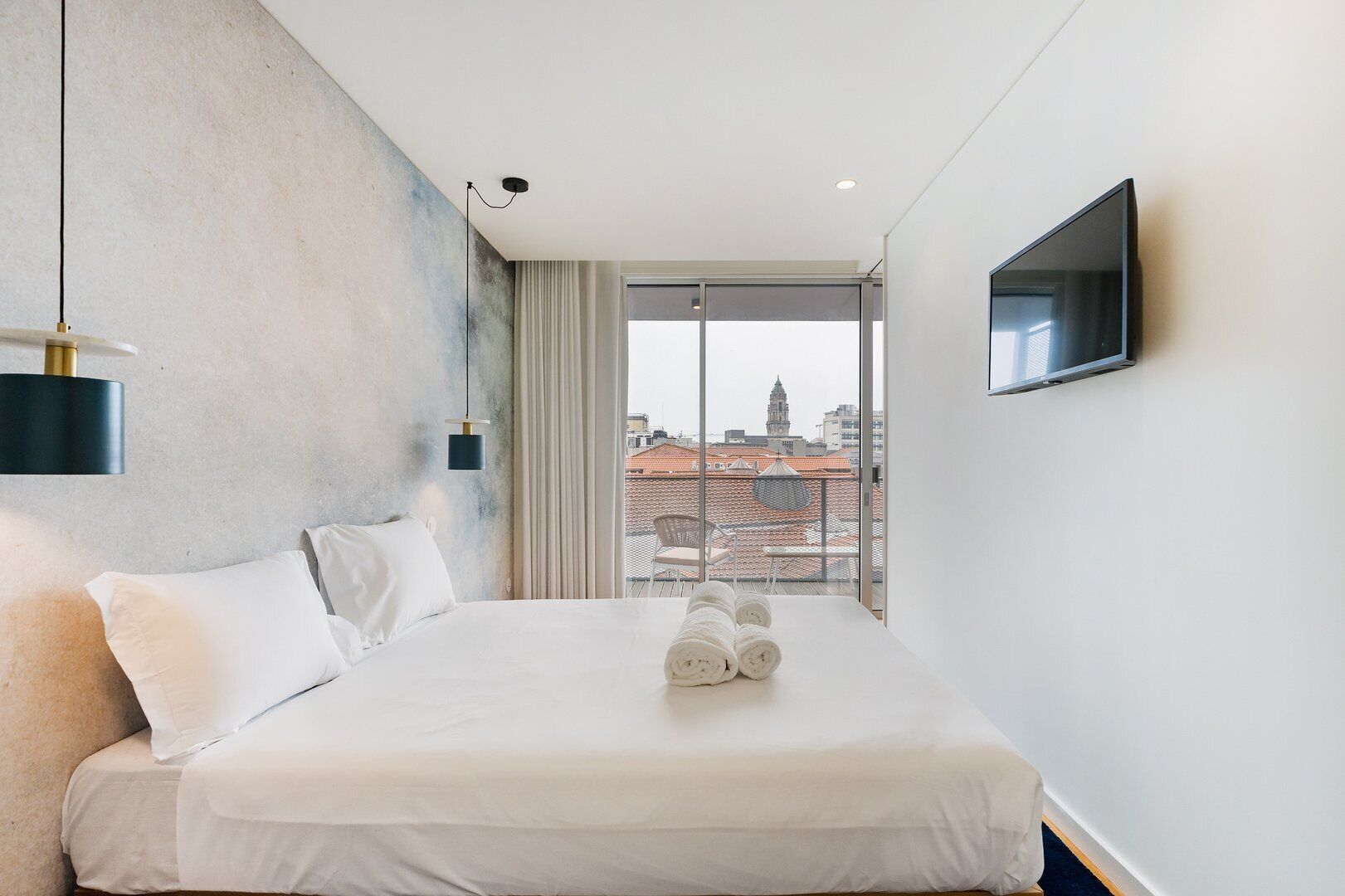 1 bedroom, iron/ironing board, Internet, bed sheets