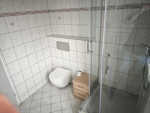 Handtücher, Toilettenpapier