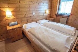 2 chambres, Wi-Fi gratuit, draps fournis