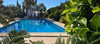 Coastal House in La Marina-sleeps6 - Private Pool